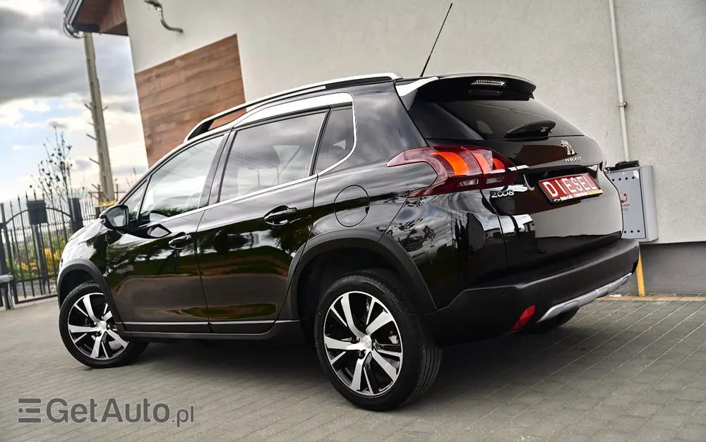 PEUGEOT 2008 1.6 BlueHDi Allure