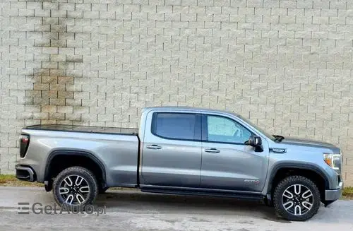 GMC Sierra 