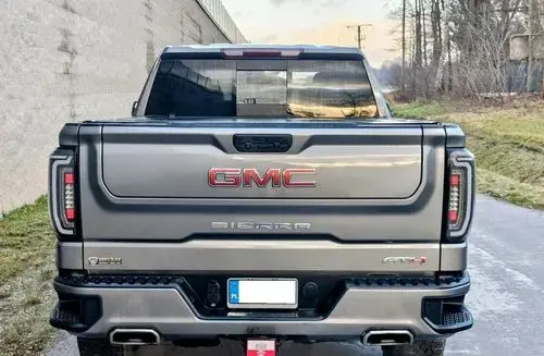GMC Sierra 