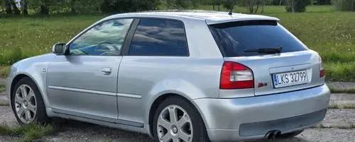 AUDI S3 