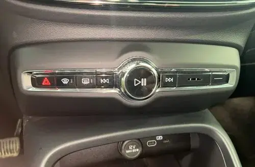 VOLVO Xc 40 