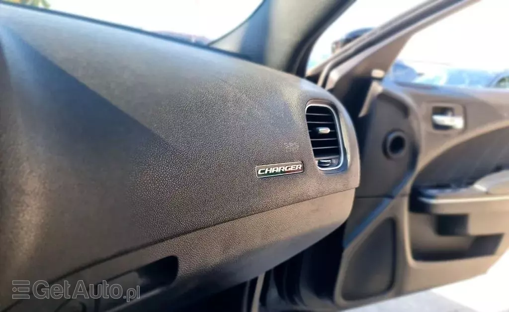 DODGE Charger R/T Road & Track 5.7 HEMI V8 (370 KM) Automatic