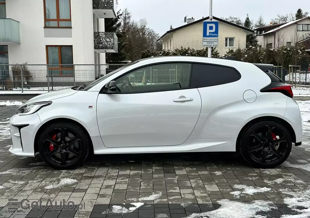 TOYOTA Yaris GR 1.6 Dynamic