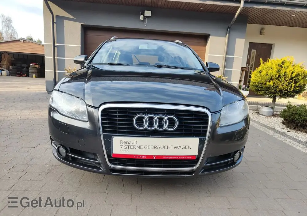 AUDI A4 Avant 3.0 TDI DPF quattro S line Sportpaket (plus)