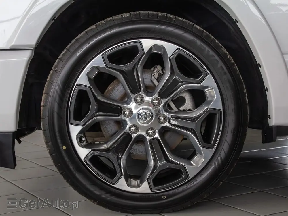 RAM 1500 Crew Cab Limited