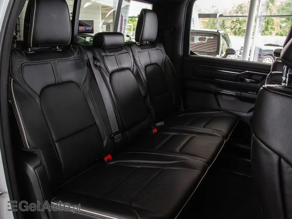 RAM 1500 Crew Cab Limited