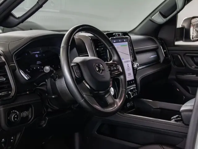 RAM 1500 Crew Cab Limited