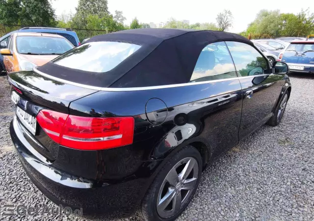 AUDI A3 Cabriolet 2.0 TDI DPF Attraction