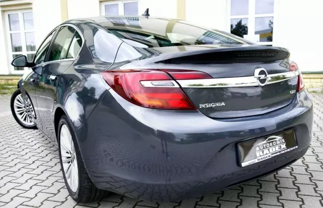 OPEL Insignia 1.6 CDTI Cosmo S&S
