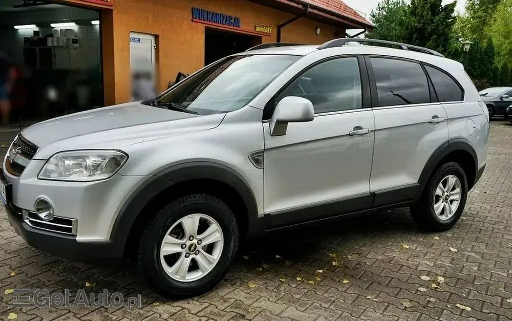 CHEVROLET Captiva 2.0 d LS