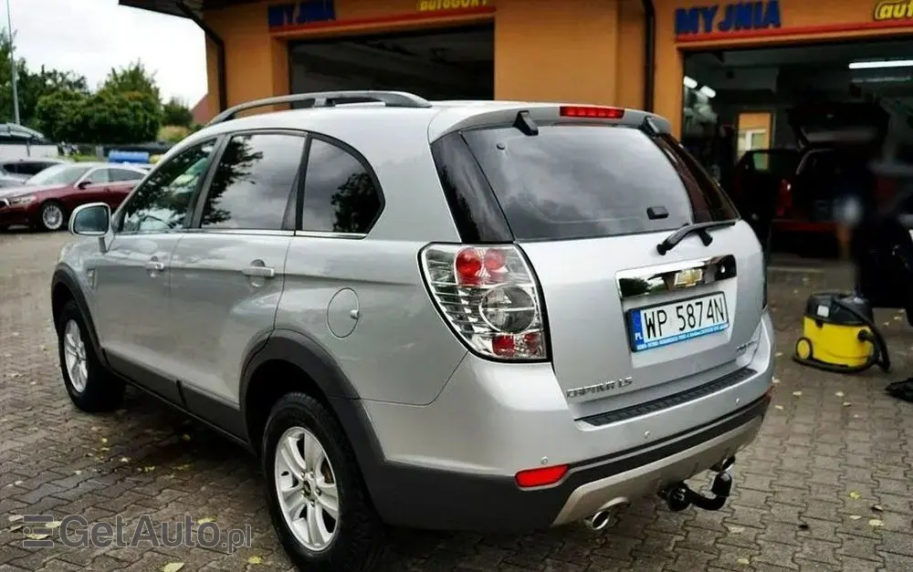 CHEVROLET Captiva 2.0 d LS