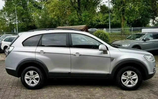 CHEVROLET Captiva 2.0 d LS