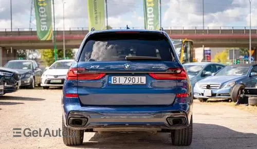 BMW X7 