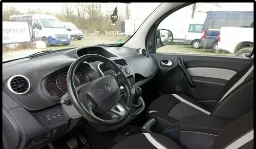 RENAULT Kangoo 