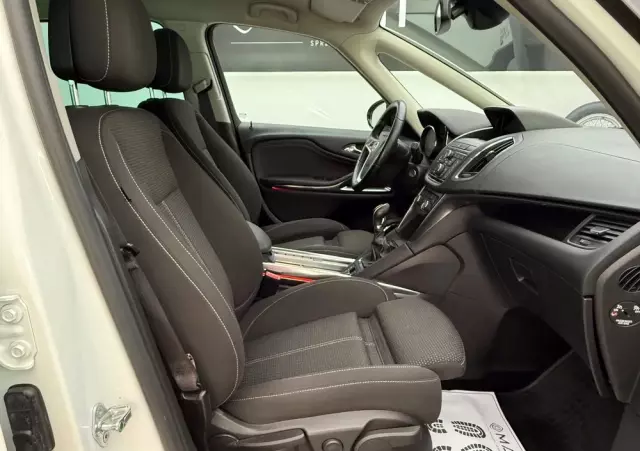 OPEL Zafira Tourer 2.0 CDTI Innovation