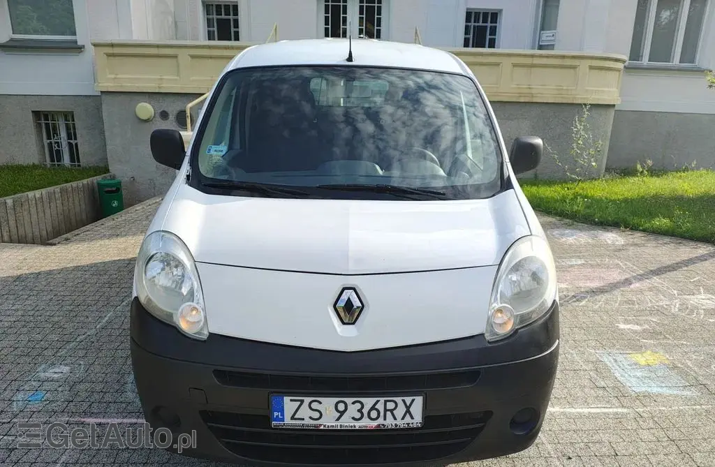 RENAULT Kangoo 