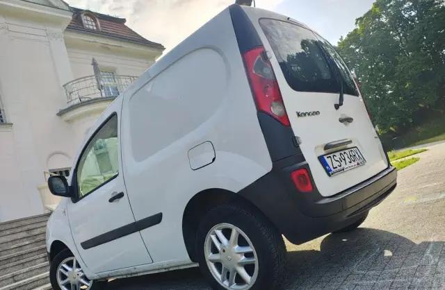 RENAULT Kangoo 