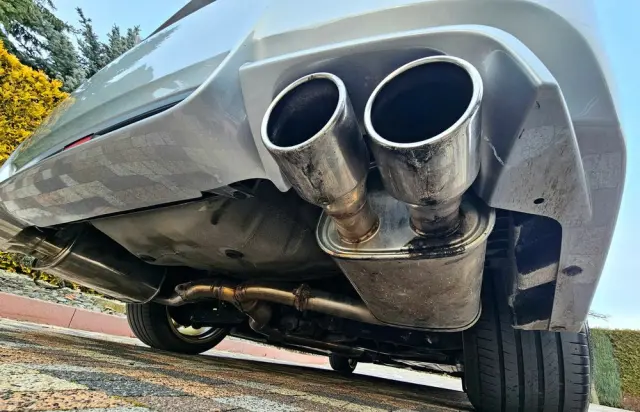 SUBARU Impreza 2.5 WRX STI TOP