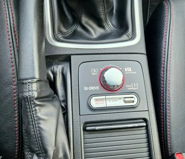 SUBARU Impreza 2.5 WRX STI TOP