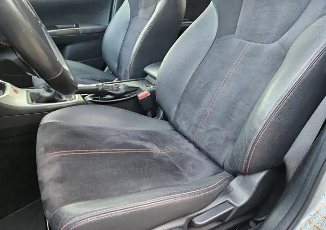 SUBARU Impreza 2.5 WRX STI TOP