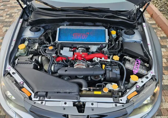 SUBARU Impreza 2.5 WRX STI TOP