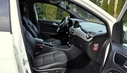 MERCEDES-BENZ Klasa B 