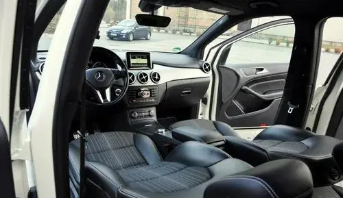 MERCEDES-BENZ Klasa B 