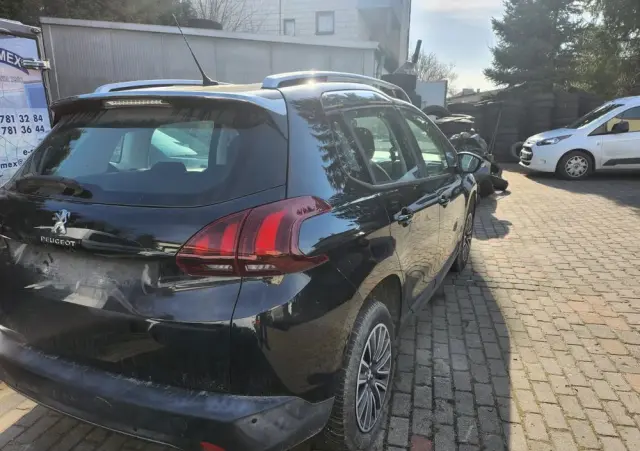 PEUGEOT 2008 PureTech 82 Allure