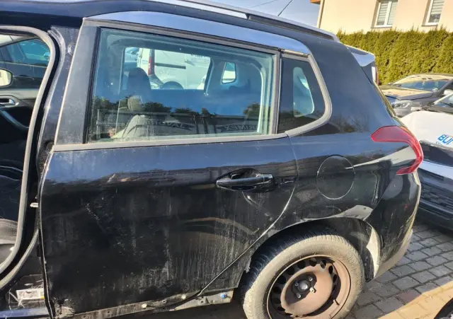 PEUGEOT 2008 PureTech 82 Allure