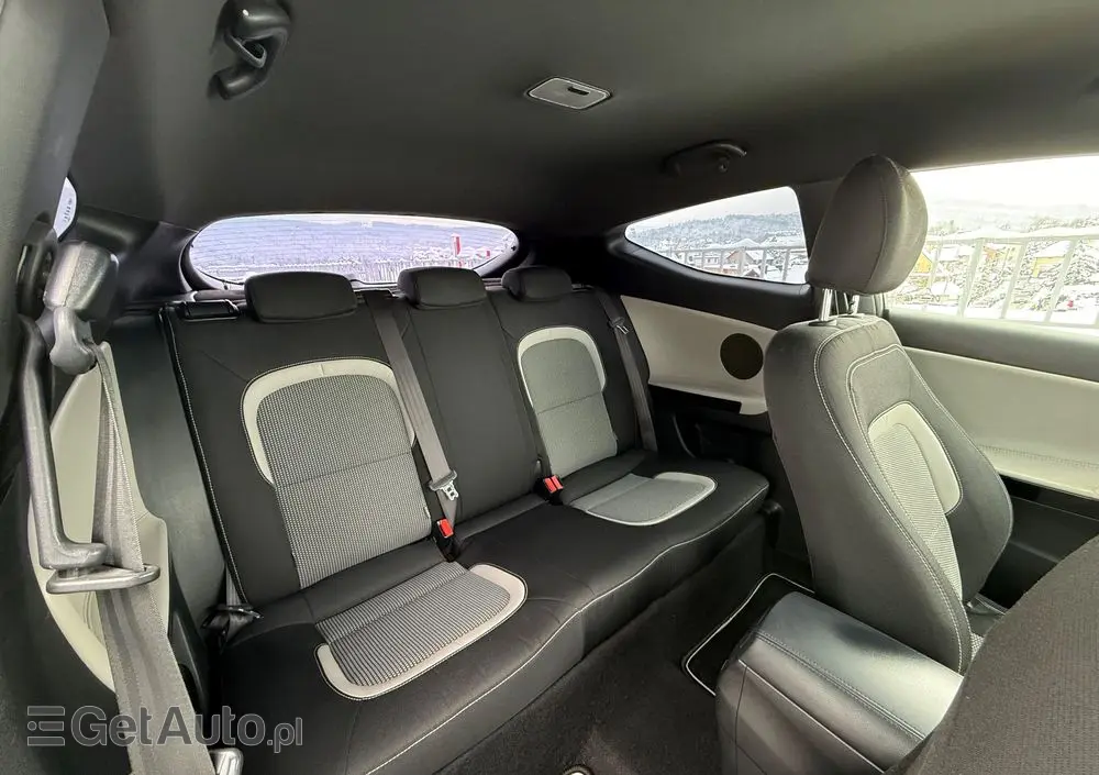 KIA Ceed 1.6 CRDi 128 ISG Vision