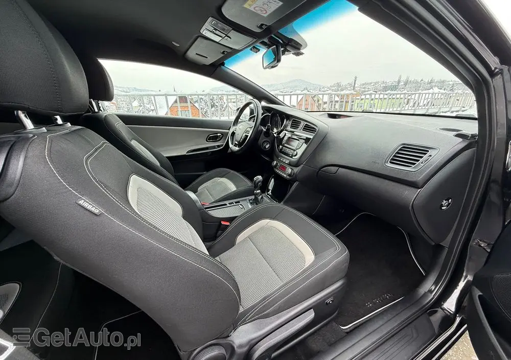 KIA Ceed 1.6 CRDi 128 ISG Vision