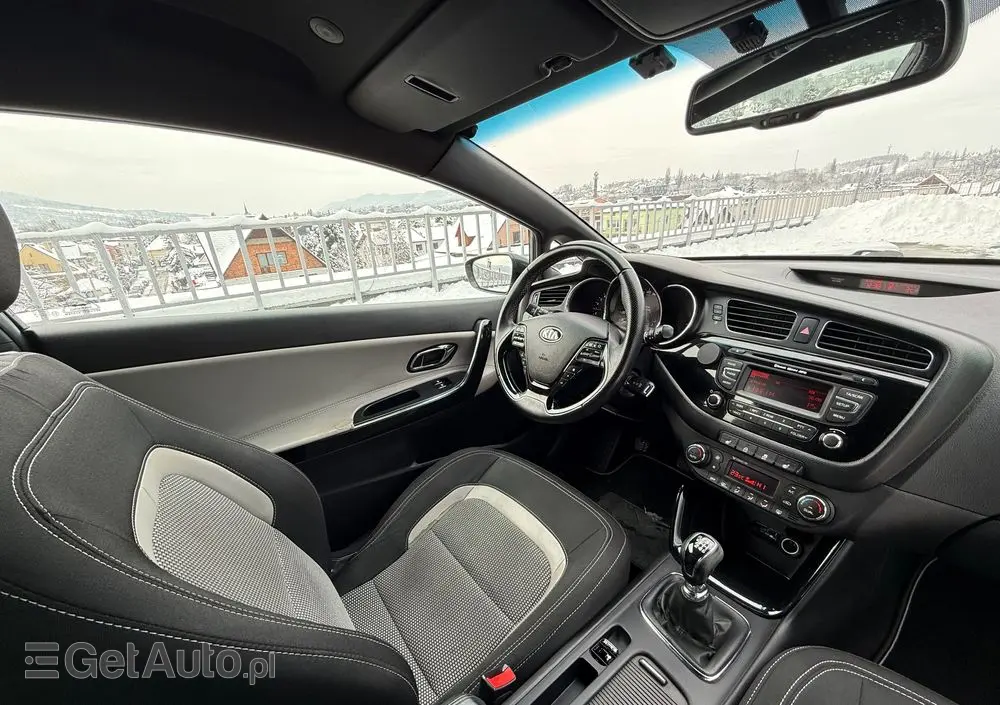 KIA Ceed 1.6 CRDi 128 ISG Vision