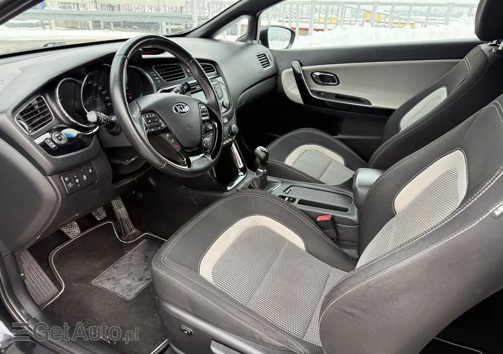 KIA Ceed 1.6 CRDi 128 ISG Vision