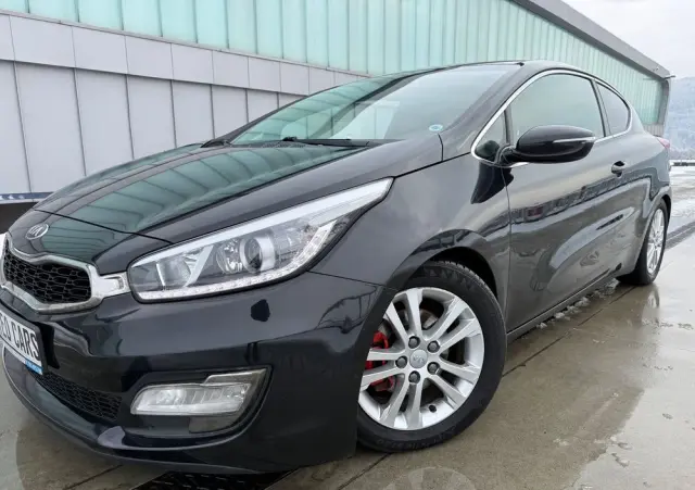 KIA Ceed 1.6 CRDi 128 ISG Vision
