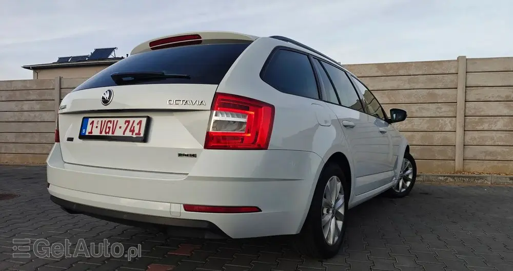 SKODA Octavia 1.4 TSI Green tec Elegance