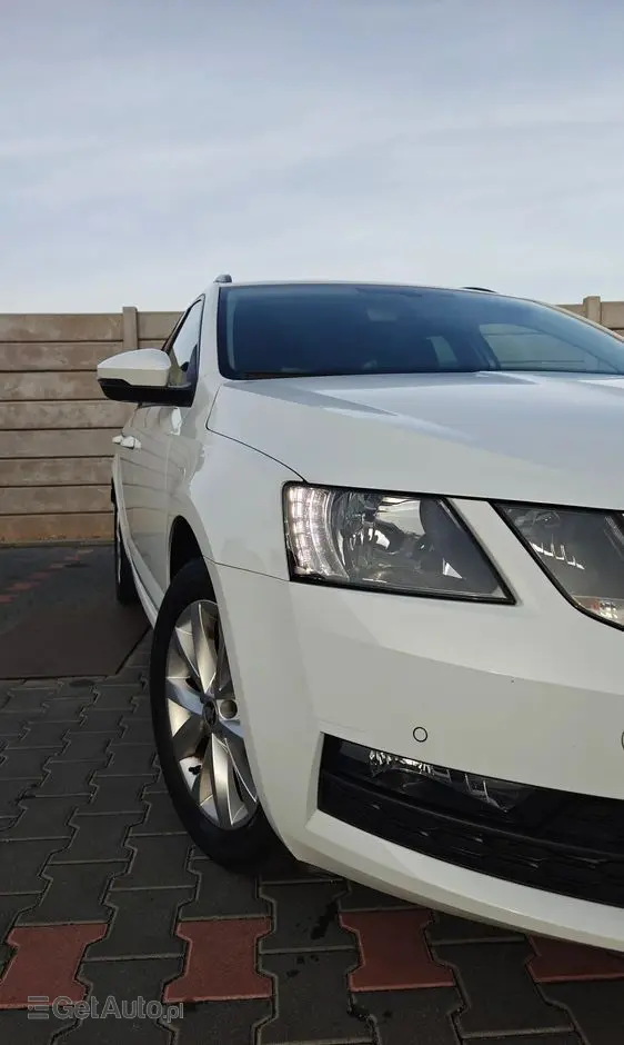 SKODA Octavia 1.4 TSI Green tec Elegance