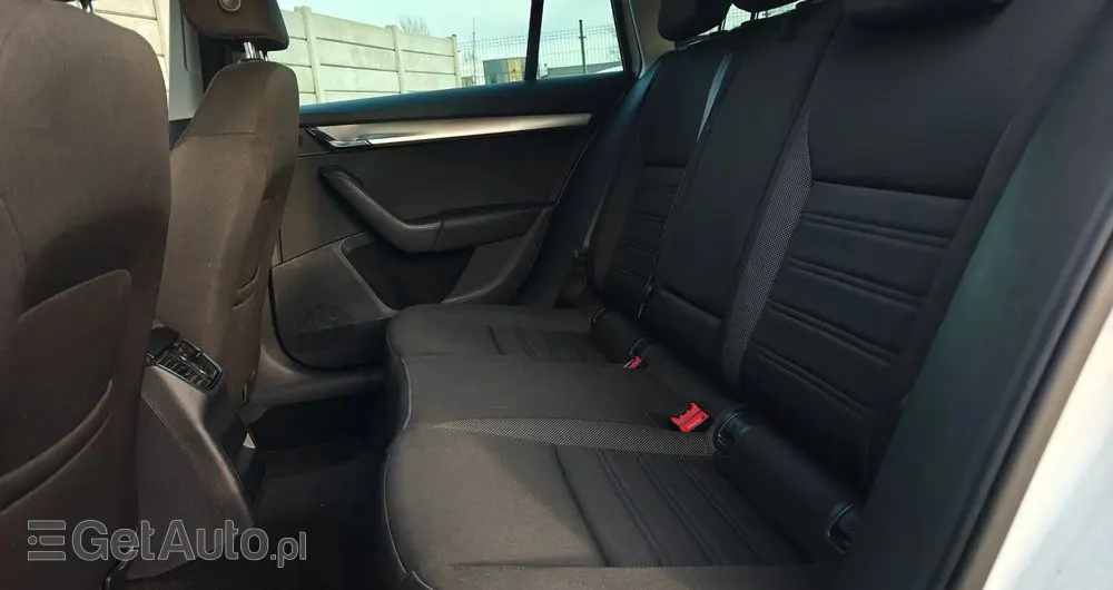 SKODA Octavia 1.4 TSI Green tec Elegance