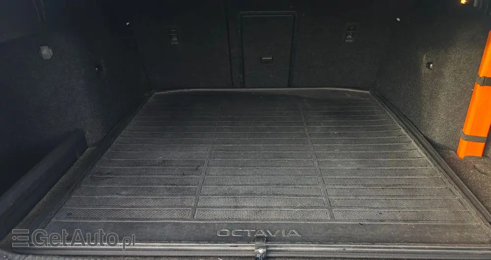 SKODA Octavia 1.4 TSI Green tec Elegance