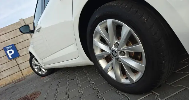 SKODA Octavia 1.4 TSI Green tec Elegance