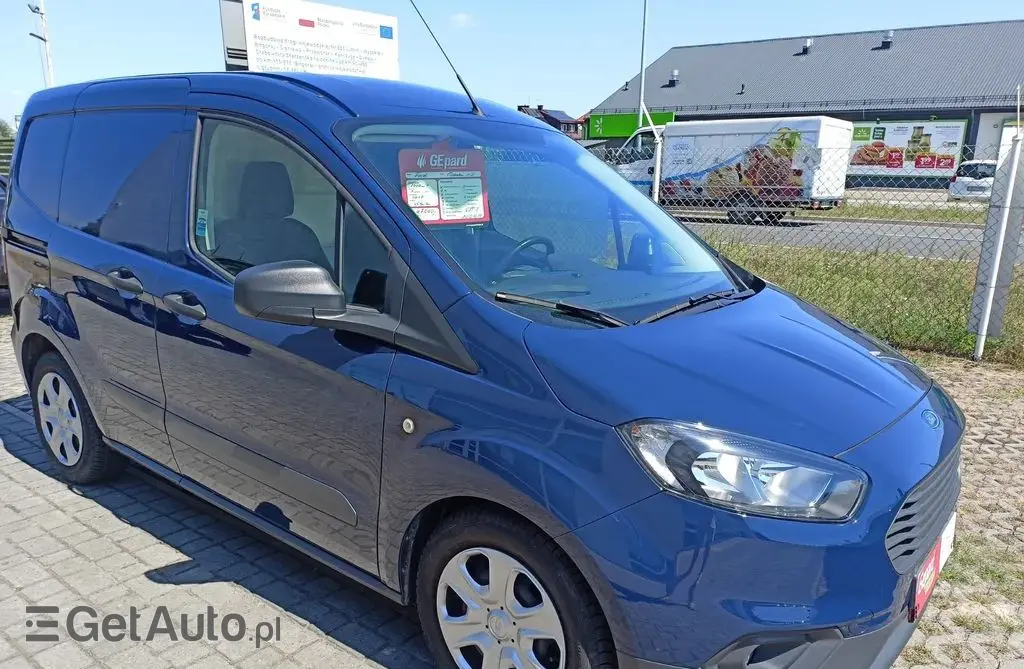 FORD Fiesta Courier 