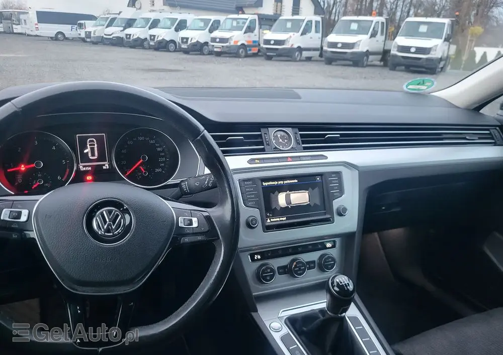 VOLKSWAGEN Passat Variant 2.0 TDI SCR Comfortline