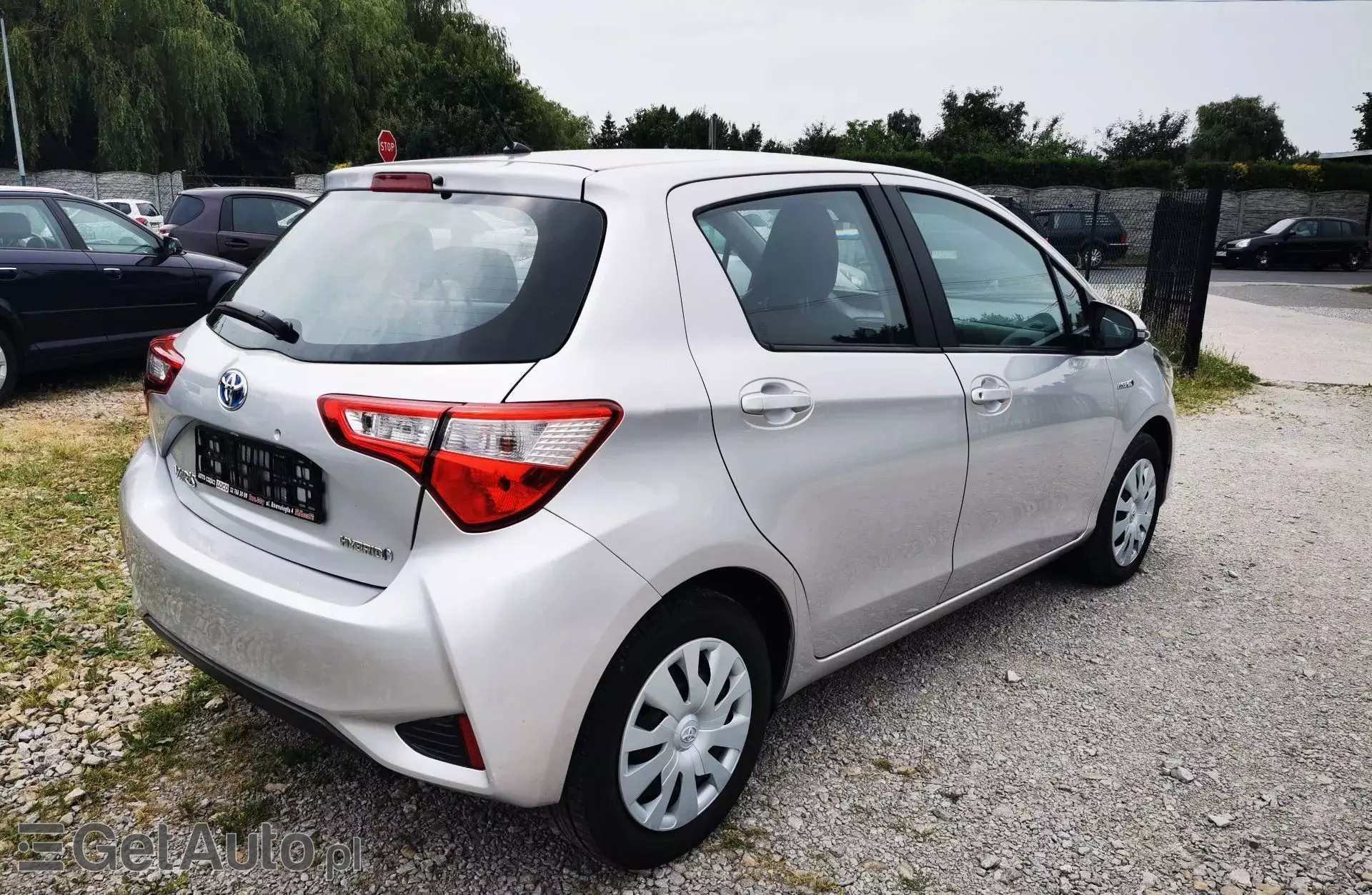 TOYOTA Yaris 