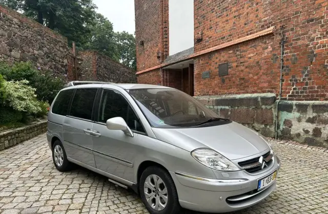 CITROEN C8 