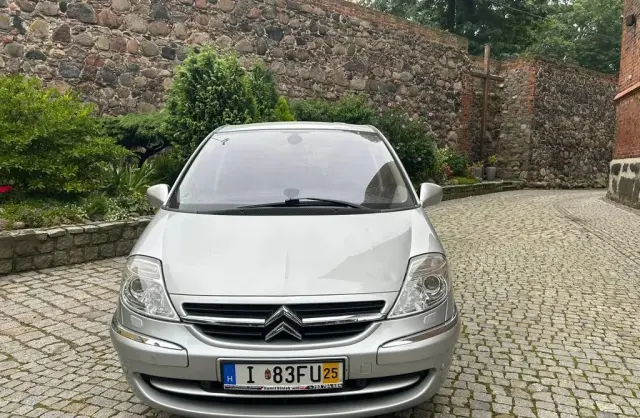 CITROEN C8 