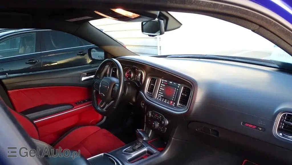 DODGE Charger 