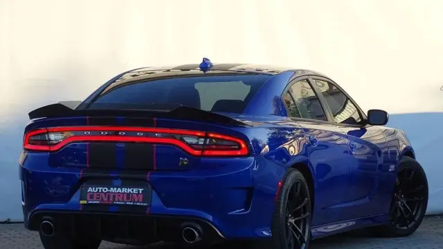 DODGE Charger 