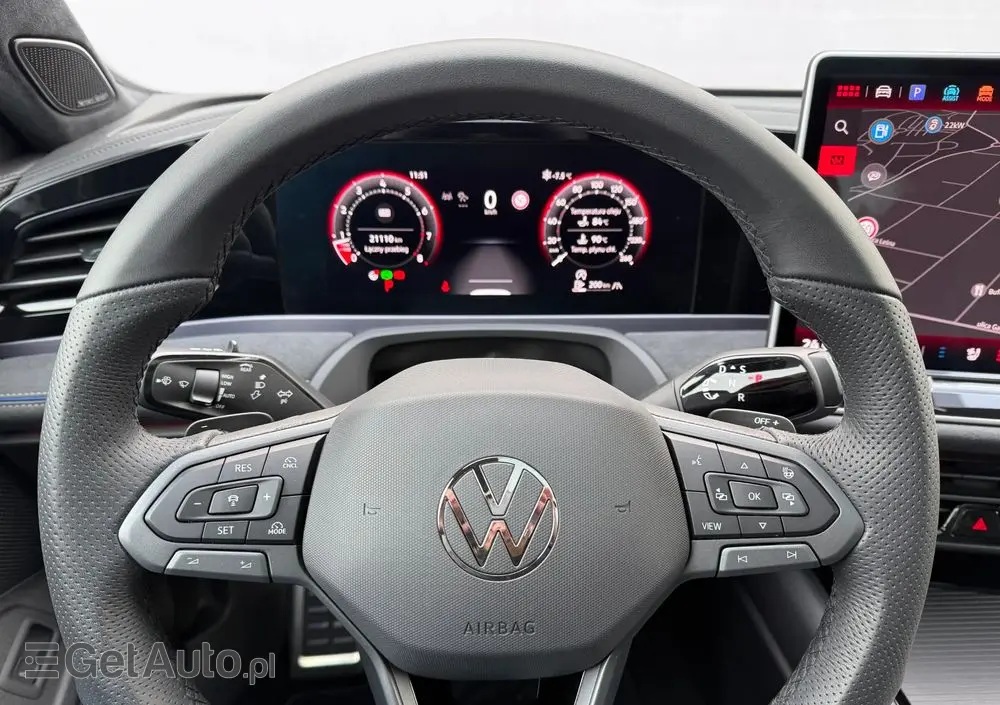 VOLKSWAGEN Passat Variant 2.0 TSI 4Mot R-Line DSG