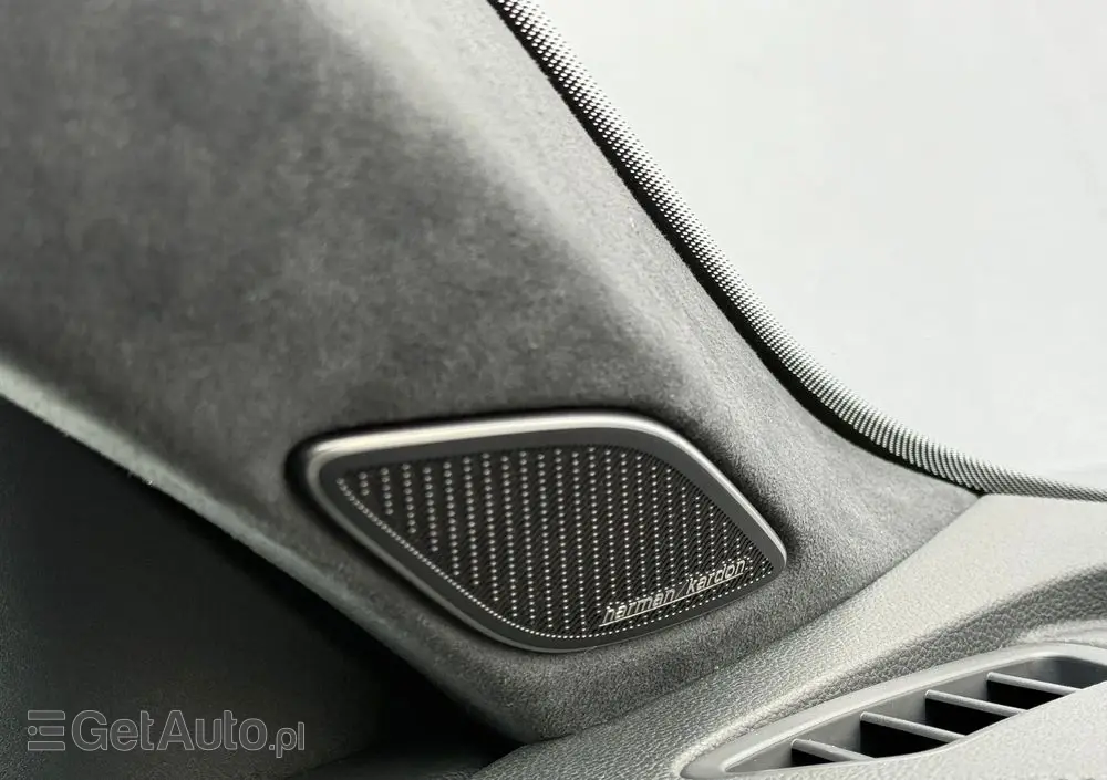 VOLKSWAGEN Passat Variant 2.0 TSI 4Mot R-Line DSG