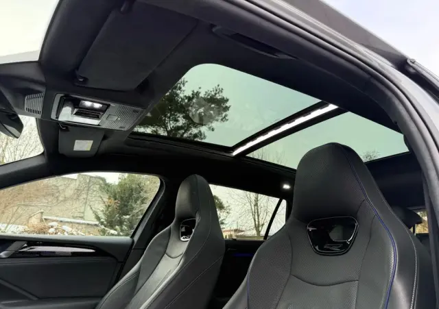 VOLKSWAGEN Passat Variant 2.0 TSI 4Mot R-Line DSG