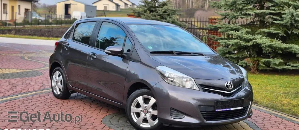 TOYOTA Yaris 1.33 Life